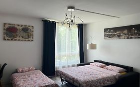 Appartement équipé proche aéroport et gare